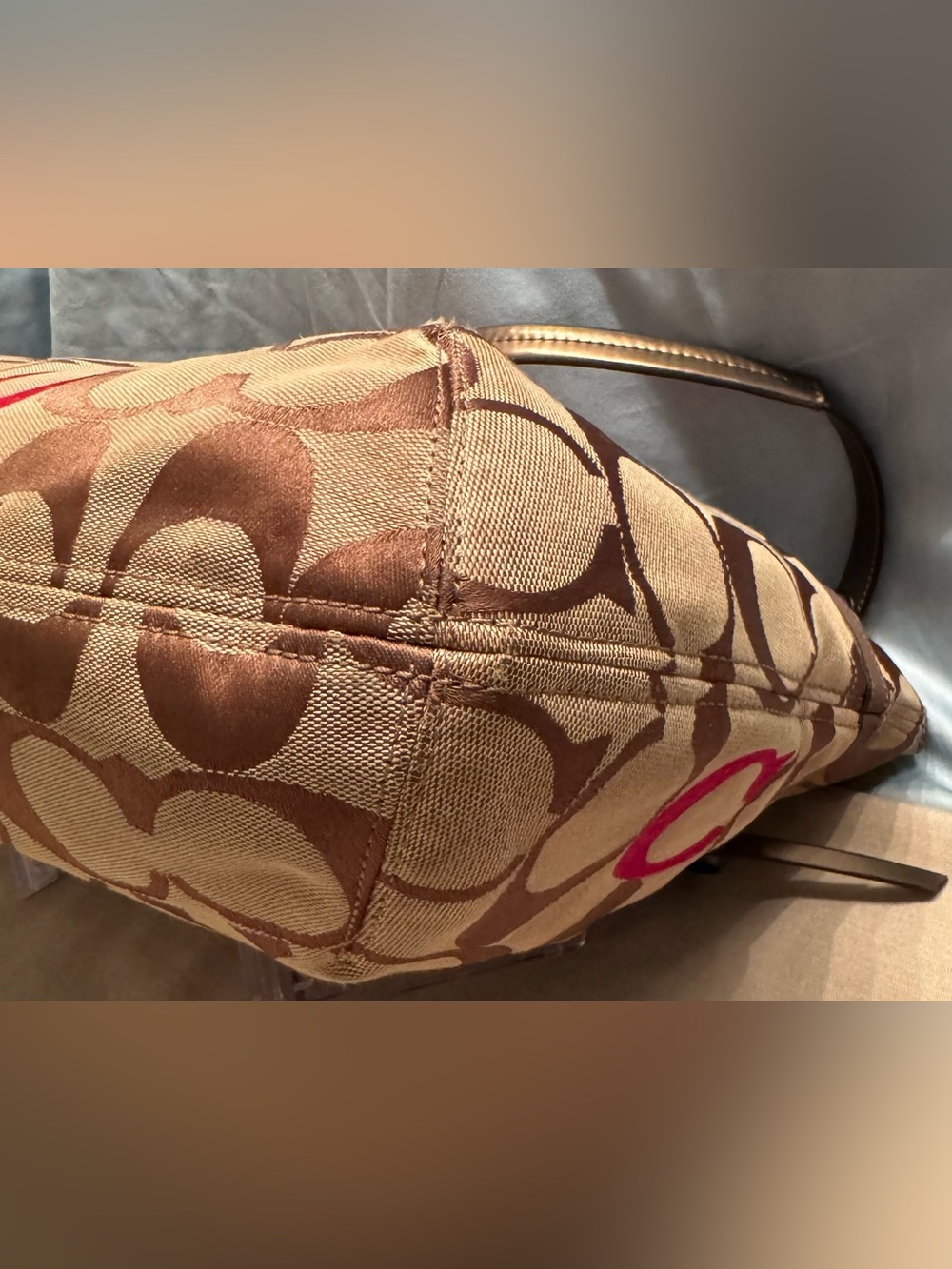 Coach Poppy Signature C Glam Tote - Picture 9 of 15